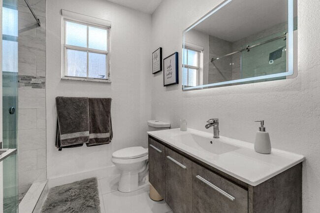 Building Photo - 1205 SW 146th Ct