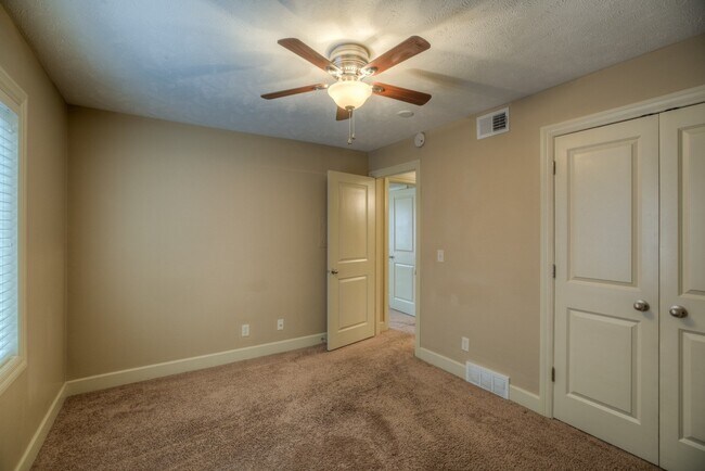 Floorplan - 417 - 421 - 423 N 40th -- Auburn