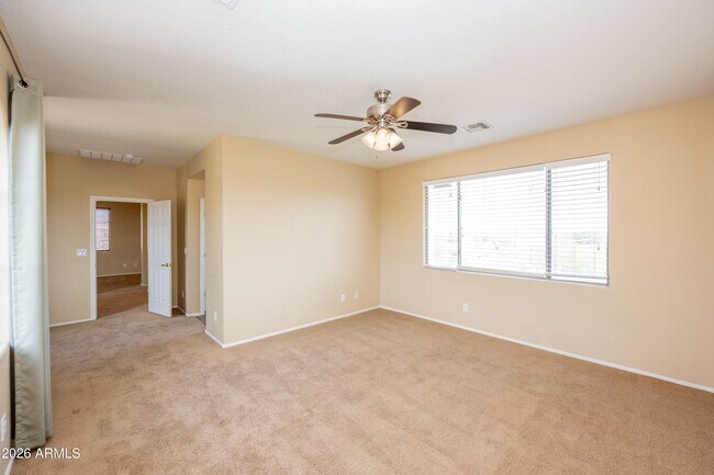 Building Photo - 2023 W Shackleton Dr