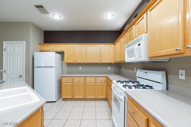 Building Photo - 10350 Queens Church Ave