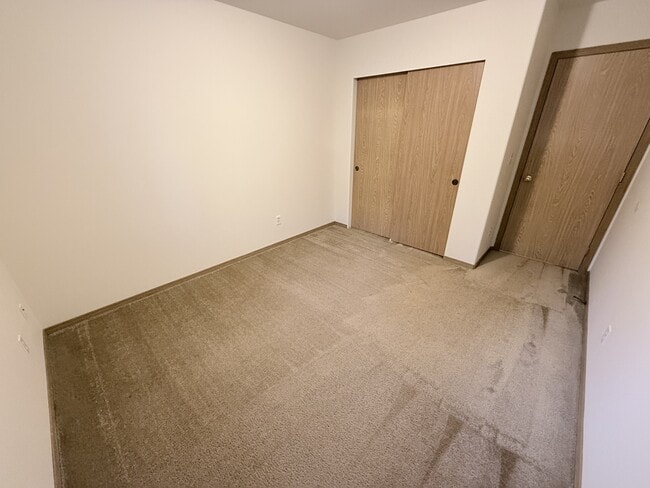 Building Photo - 502 91st Ave SE