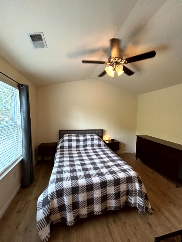Building Photo - 122 Sonata Cir