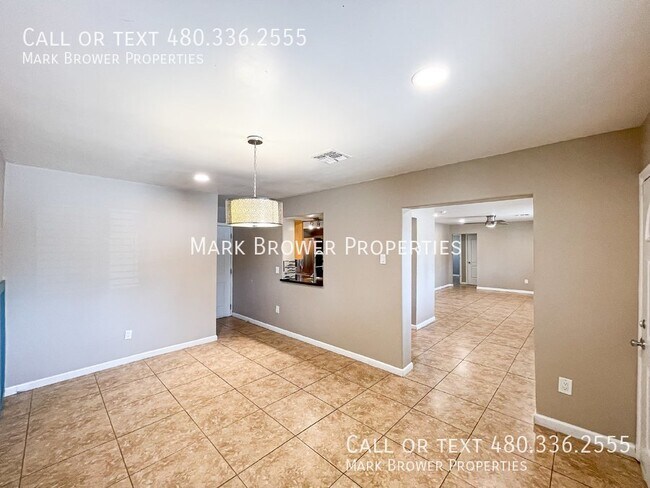 Building Photo - 8117 N 12th St