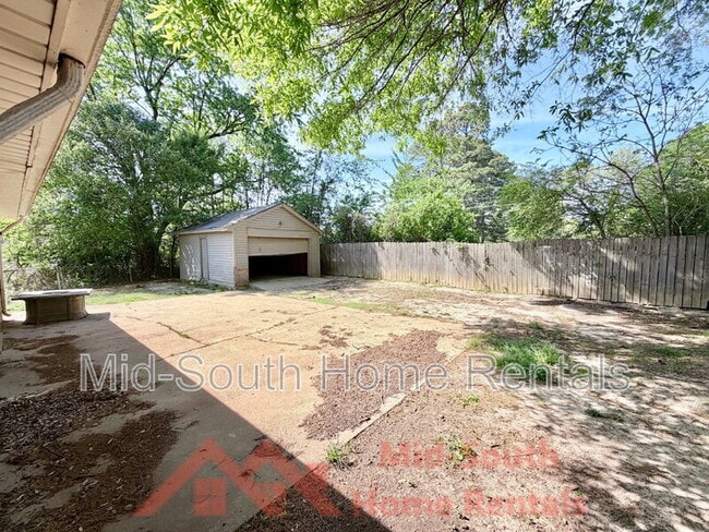 Building Photo - 3080 Argot Ave