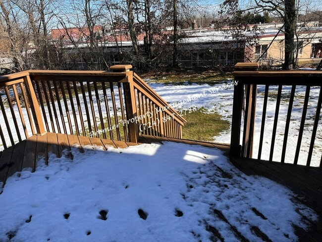 Building Photo - 208 Bonnie Brae Dr