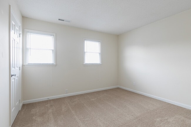 Building Photo - Coming Soon! Cozy 2 BR, 1.5 BA Townhome In North Durham Crystal Pines Community