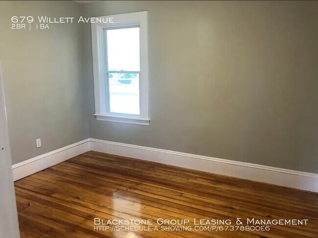 Building Photo - 679 Willett Ave