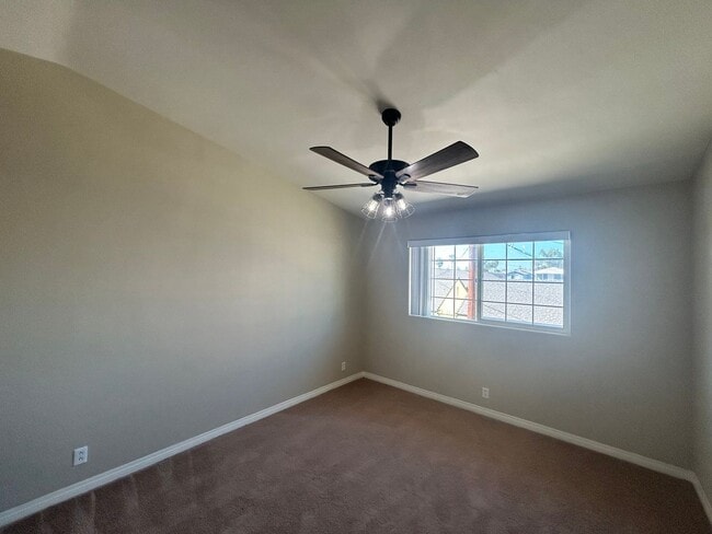 Building Photo - Beautiful 2BD/2BA W/ A/C and Reserved Parking in Normal Heights!