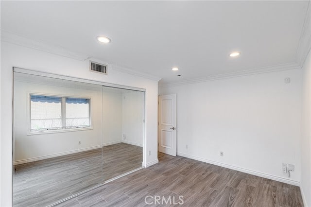 Building Photo - 1906 New York Dr