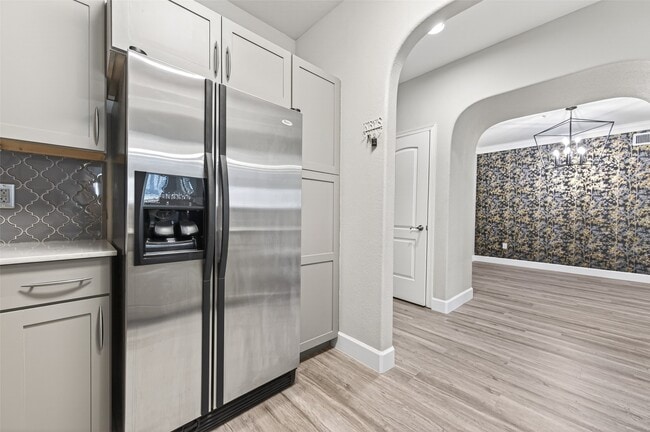 Building Photo - 2299 Lone Star Dr