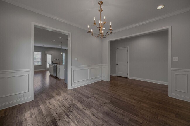 Building Photo - 4155 Sperling Dr