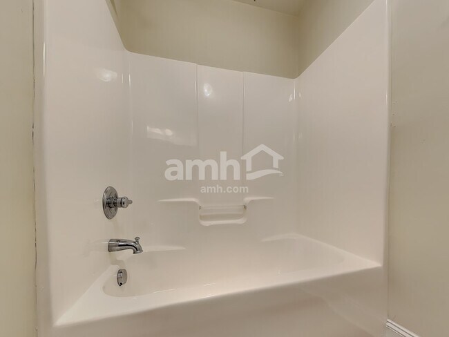 Building Photo - 336 Plott Hound Ln