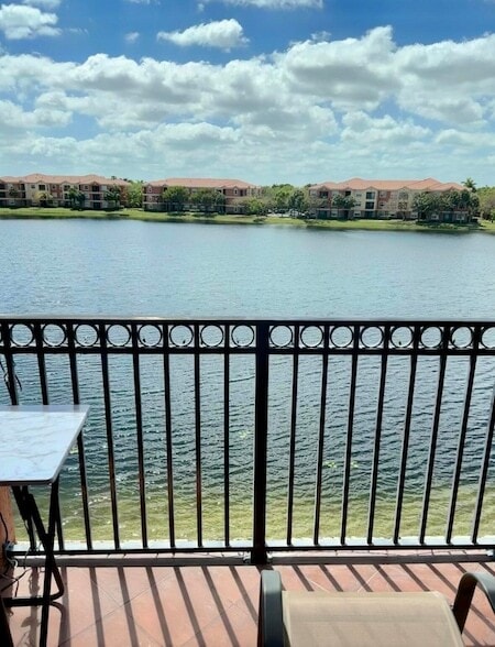 Building Photo - 4404 SW 160th Ave