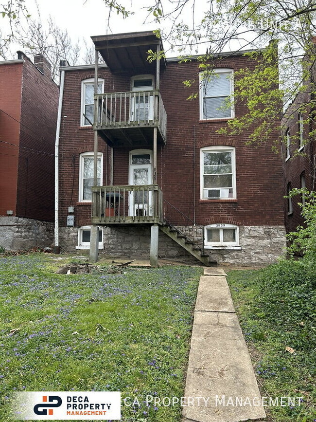 Building Photo - 3939 Unit A Gravois 3939 Gravois Unit A-