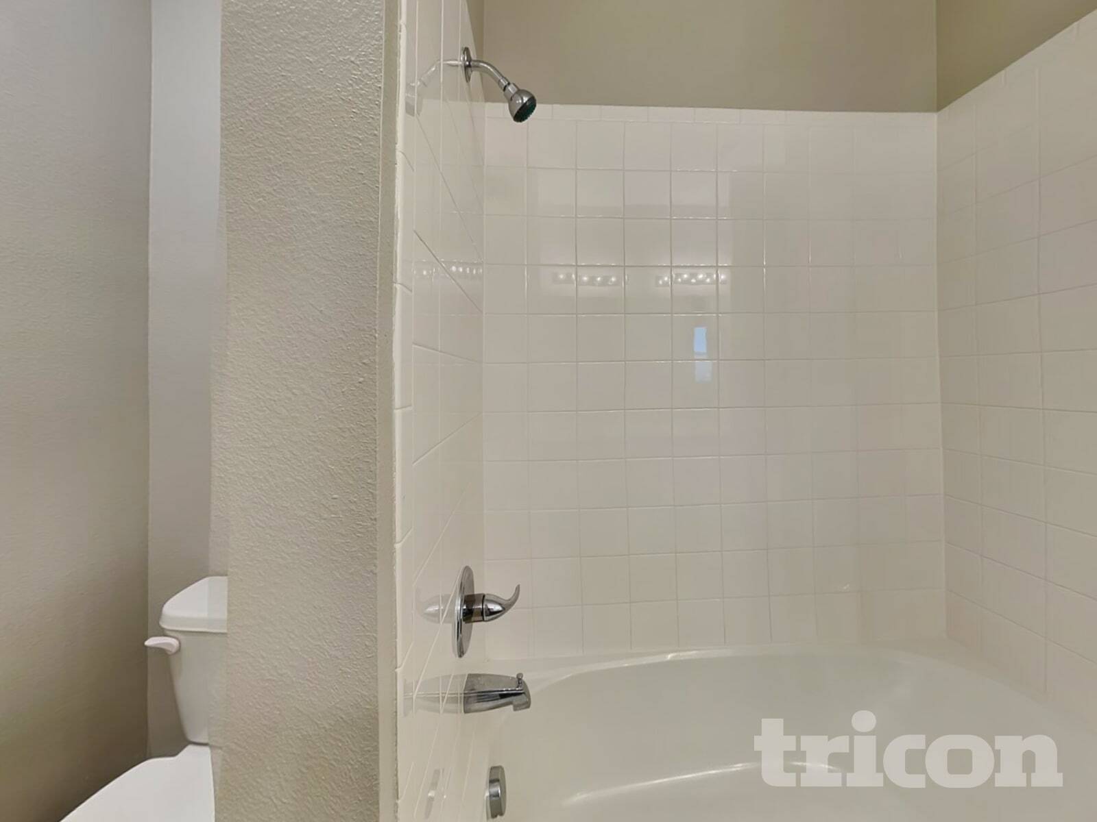 Building Photo - 5725 Arlington River Dr.