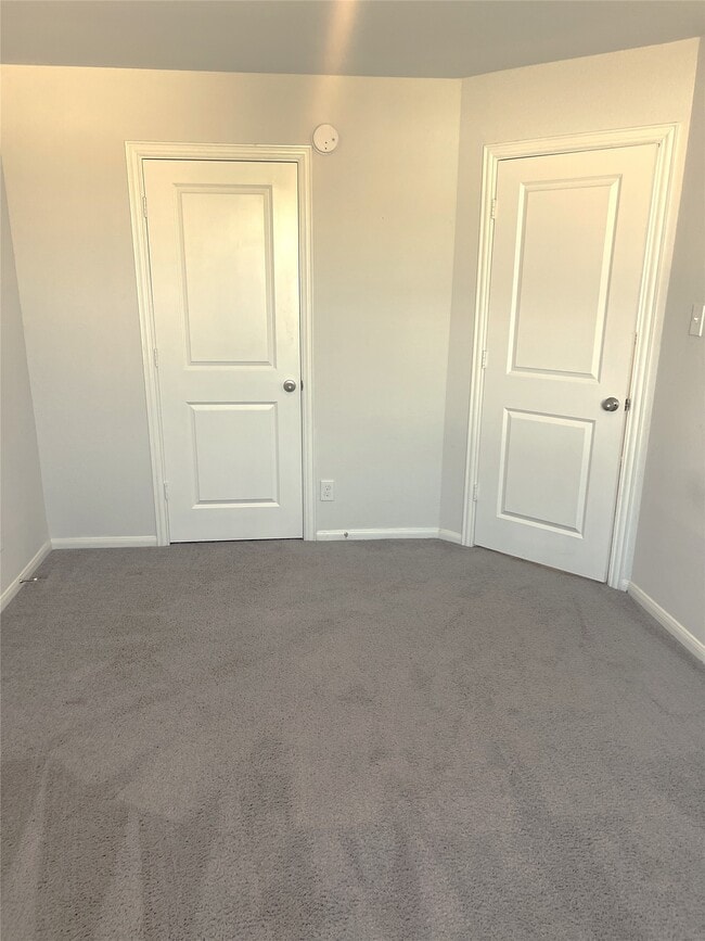 Building Photo - 14302 Beach Pine Trail
