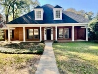 Building Photo - 1124 Sewanee Ct