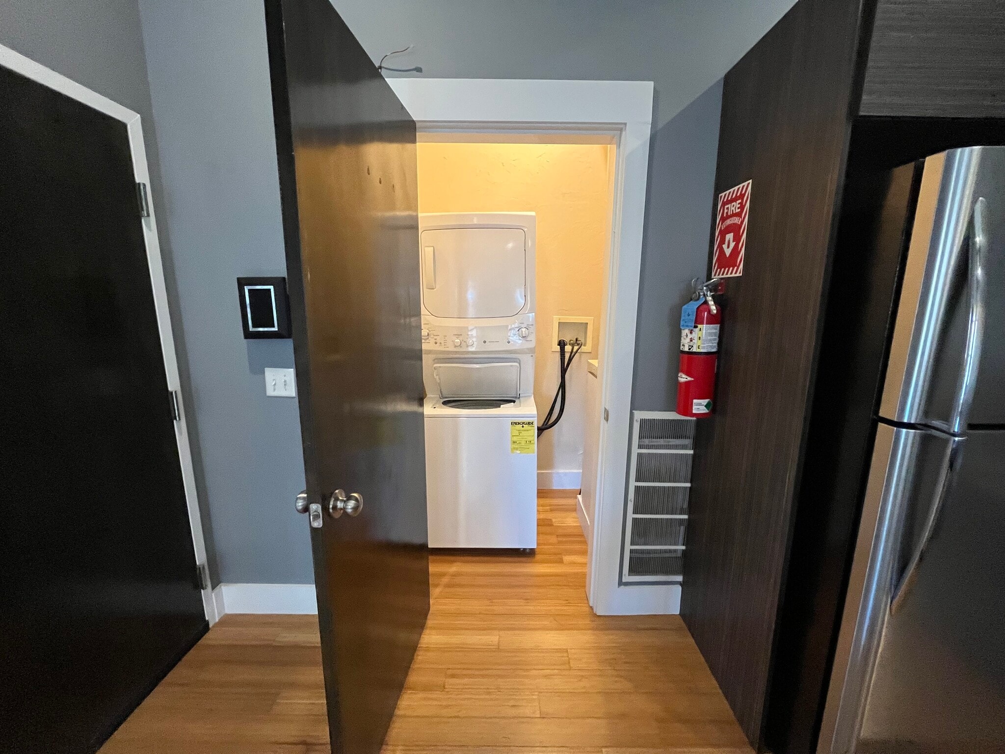 Washer and dryer - 64 Pitman St