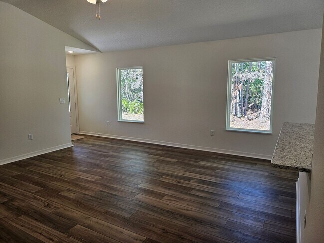 Building Photo - Brand New modern 3 Bed, 2 bath with 2 car garage in Palm Coast minutes from the Beach and shopping