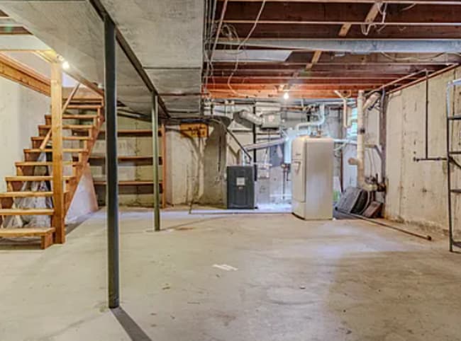 Building Photo - Beautiful 4 Bedroom / 3 Bath Home in the Heart of Manhattan, KS – Large Yard & Close to Campus