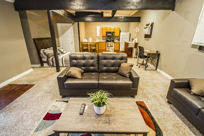 Building Photo - 1214 Florida St