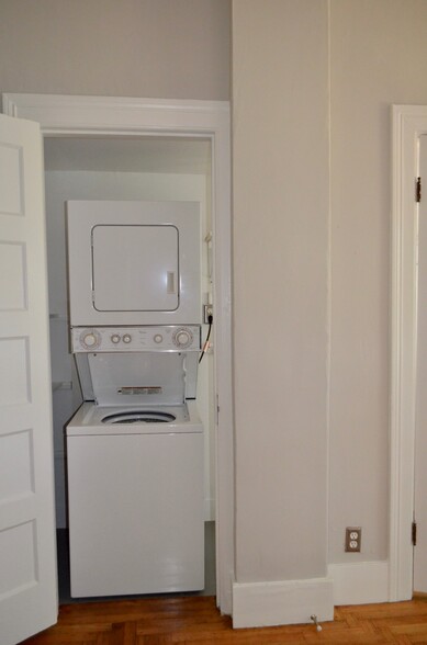 stackable wash/dry in 2nd bedroom closet - 568 Merrimac St