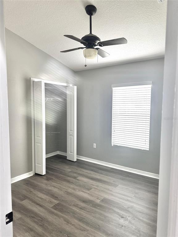 Building Photo - 8427 Blue Rock Dr