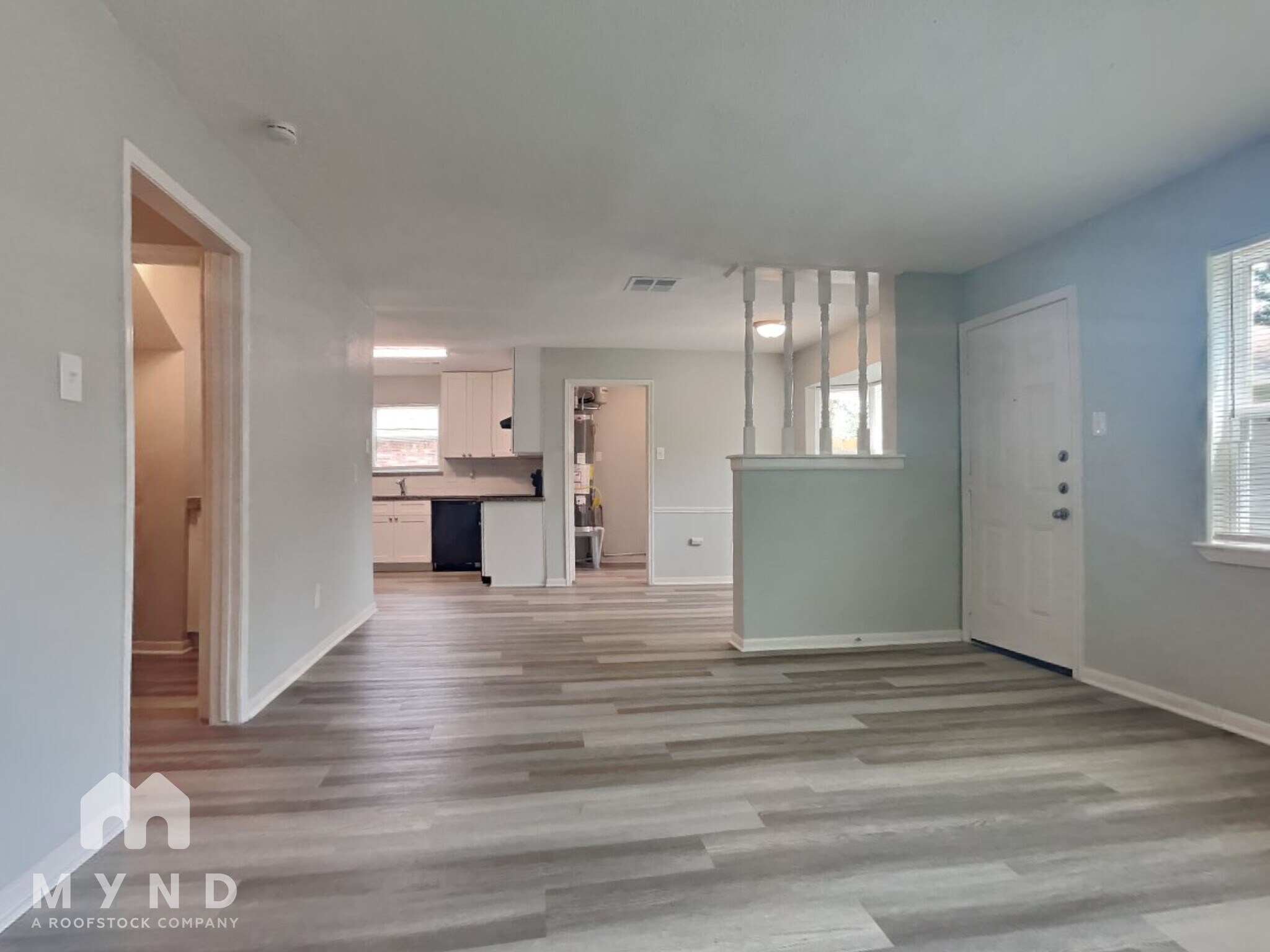 Building Photo - 6607 Escondido Dr