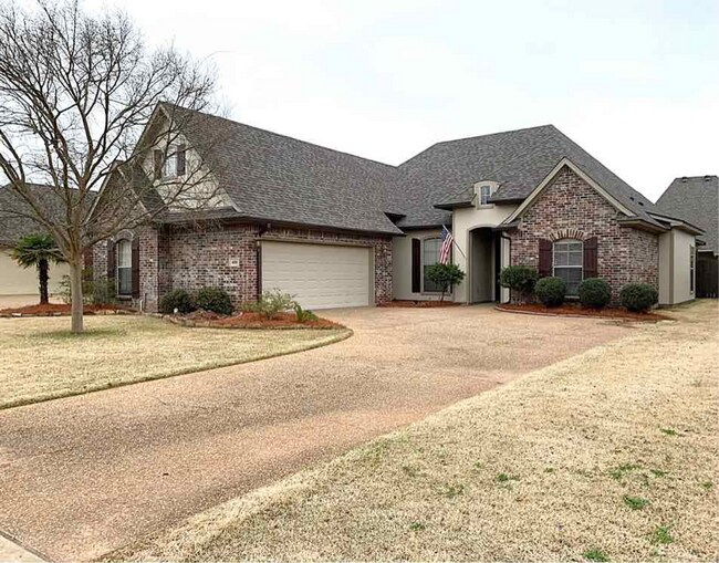 Building Photo - Rental in Gated Community