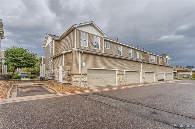 Building Photo - 9758 Laredo St.