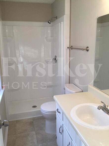 Building Photo - 1378 Briar Ridge Ct