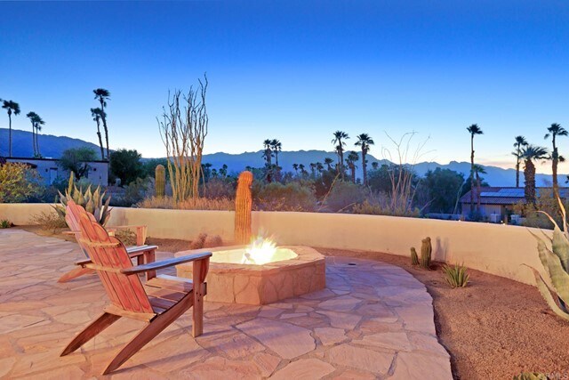 Building Photo - 2122 Rams Hill Dr