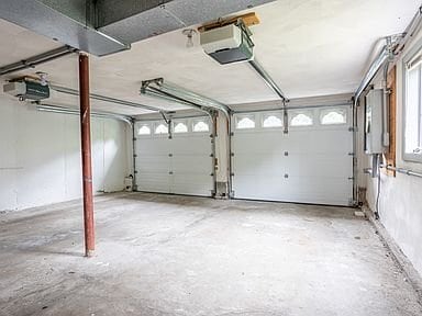 Building Photo - 16 Westwood Rd