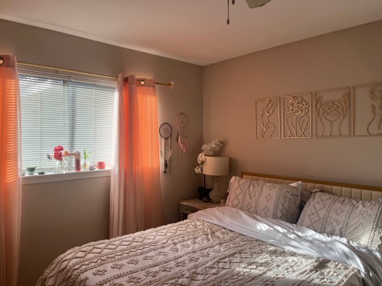 Building Photo - 1414 Castle Ct