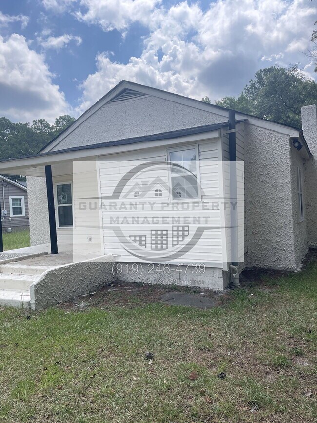 Building Photo - 222 Waddell Dr