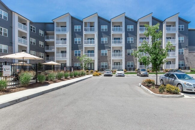 Building Photo - The Arcadia