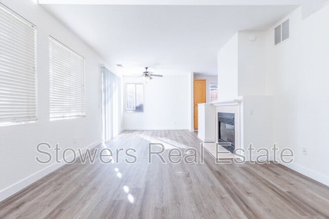 Building Photo - 5346 Fairside Way