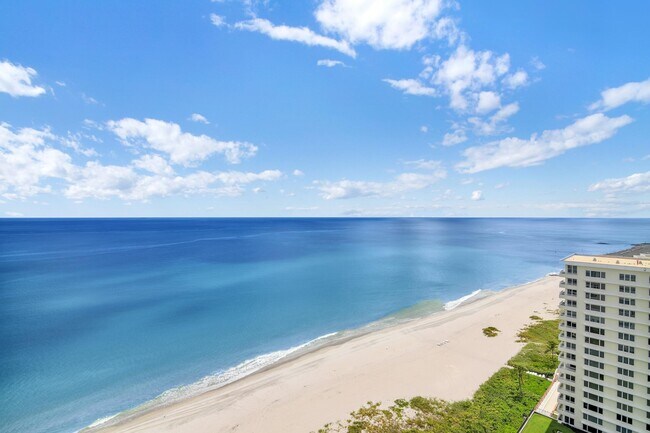 Building Photo - 550 S Ocean Blvd