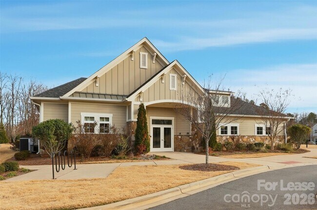 Building Photo - 1000 Bellegray Ln NW