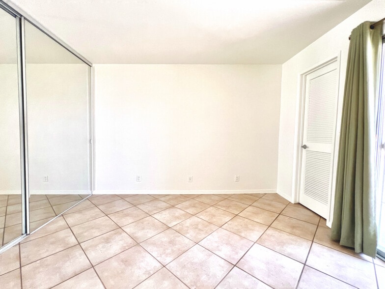 Building Photo - 64275 Spyglass Ave