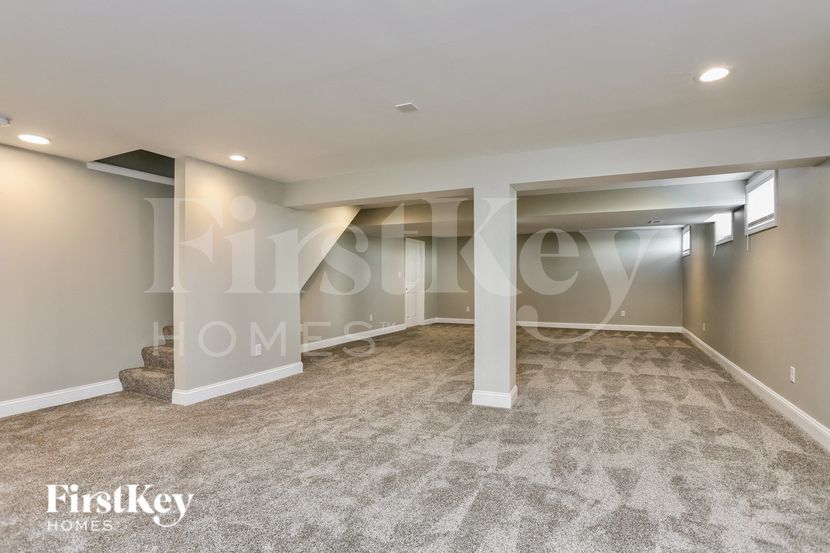 Building Photo - 75 Old Chesapeake Dr