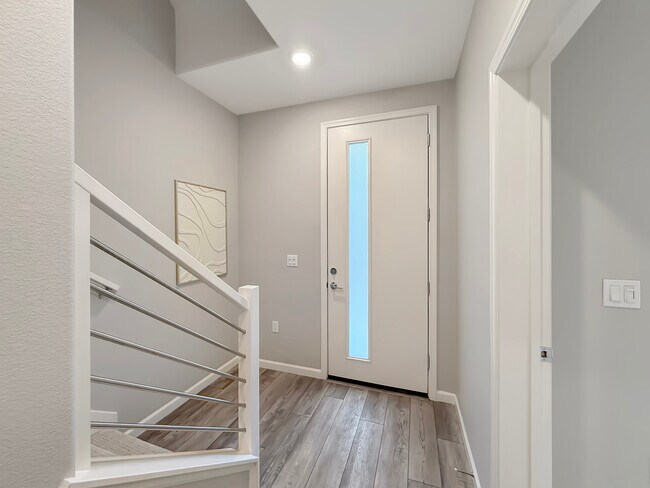 Building Photo - 262 Agustin Narvaez St