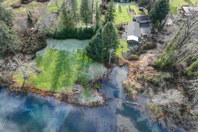 Building Photo - 3bd/2ba North Bend House