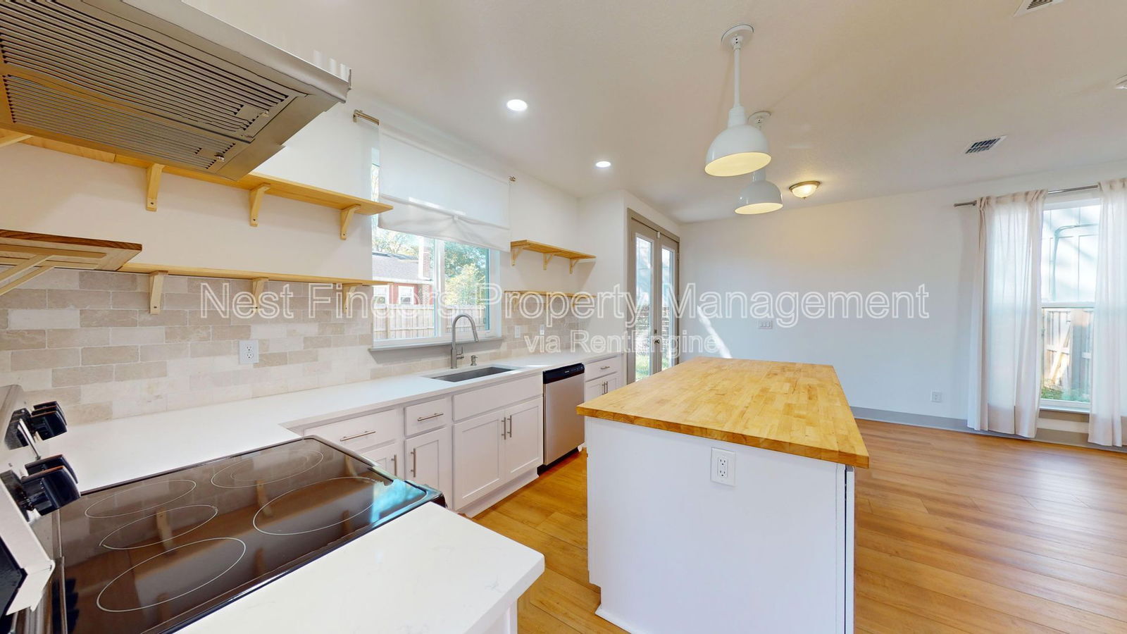 Building Photo - 966 Ingleside Ave