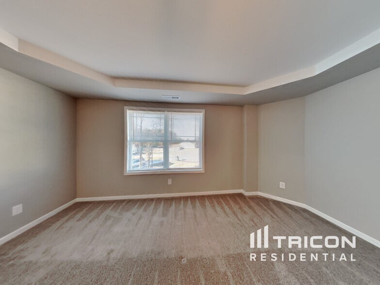 Building Photo - 105 Hockey Puck Wy