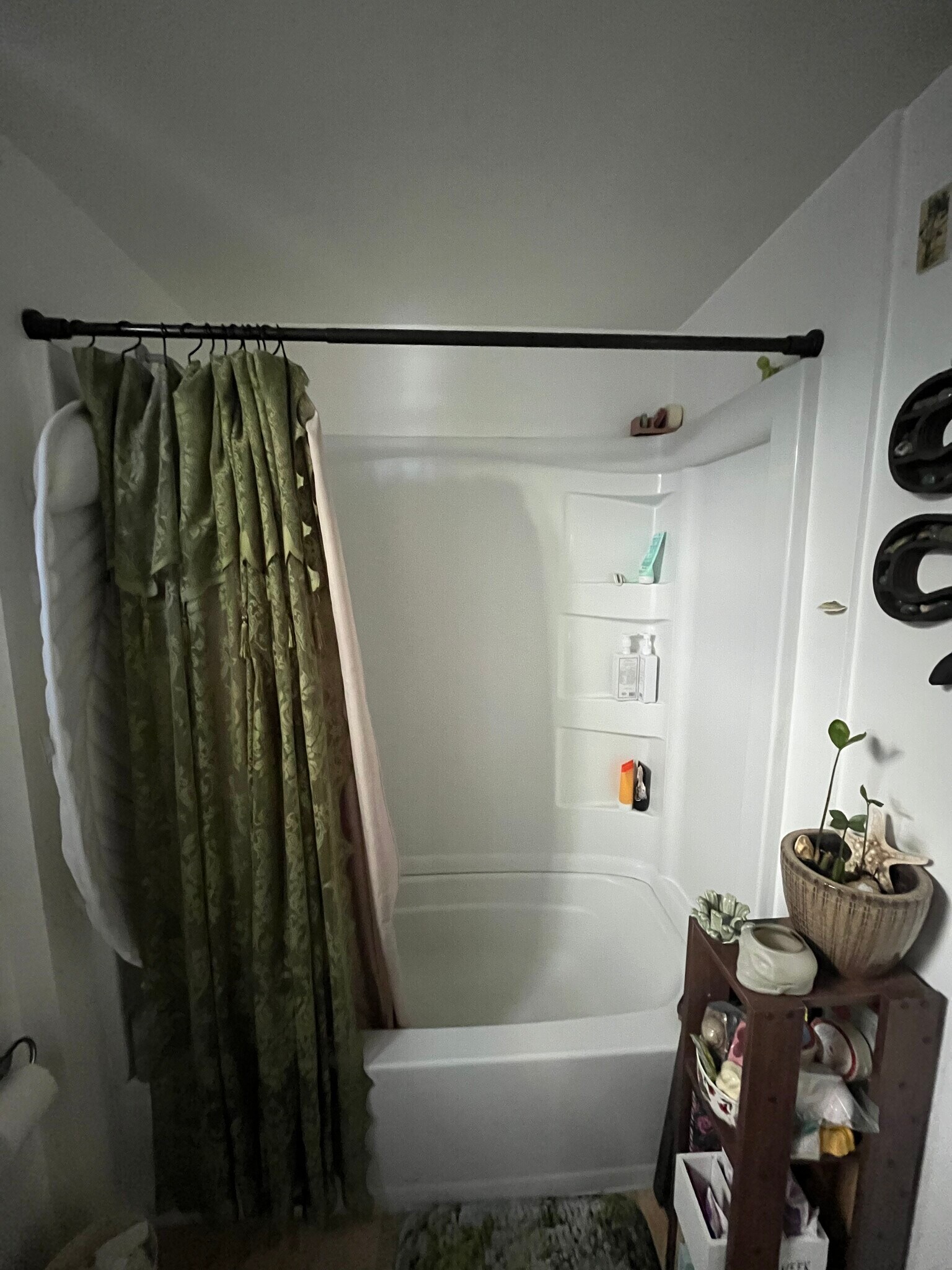 Building Photo - 707 Bunnecke Ave