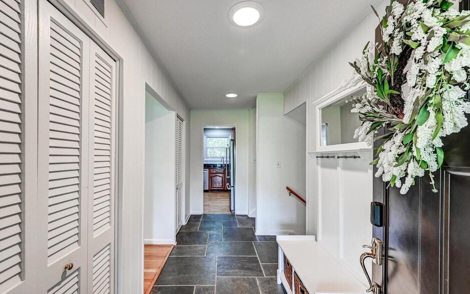 Building Photo - 206 Dunbeath Ct