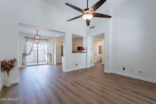 Building Photo - 5344 W Molly Ln