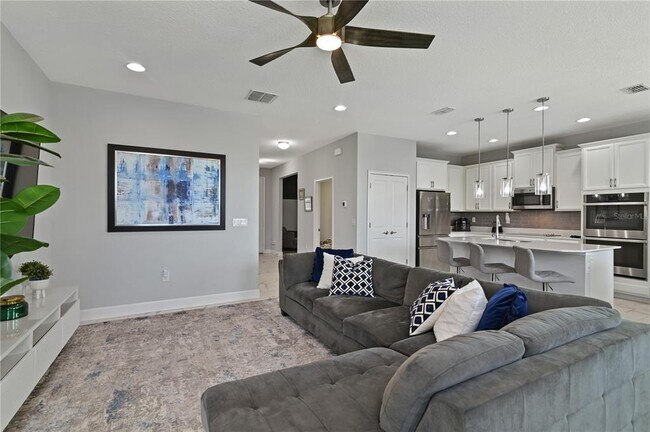 Building Photo - 2180 Rush Bay Wy