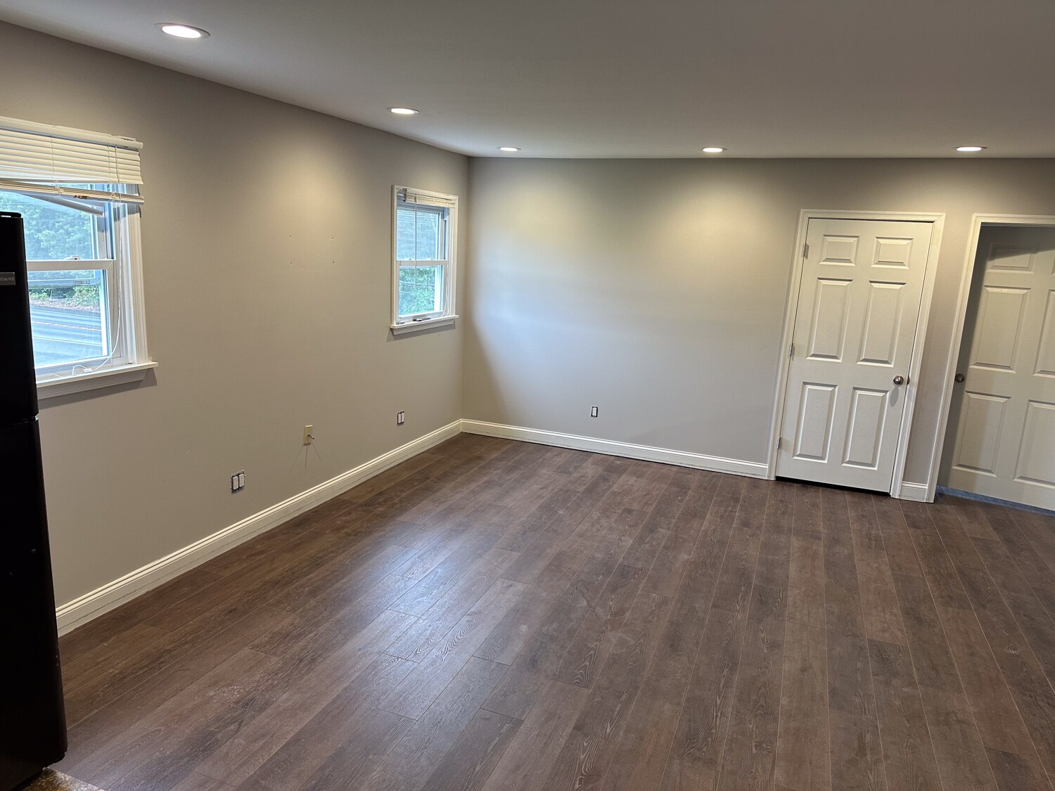Building Photo - 509 Kedron Ave